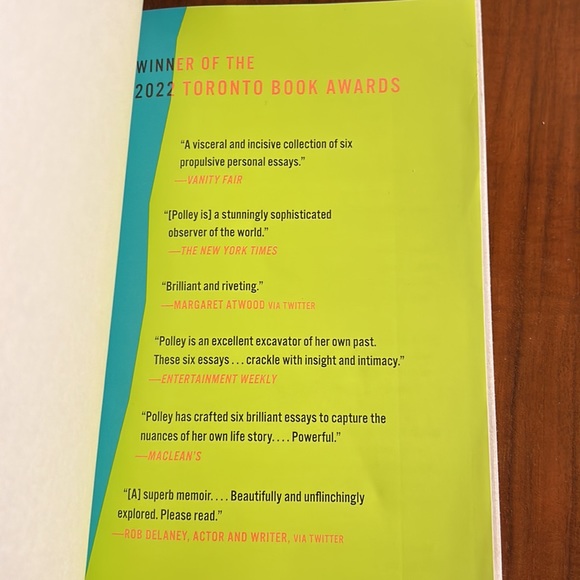 Great add-on! Run Towards The Danger, by Sarah Polley - add-on - Picture 3 of 3